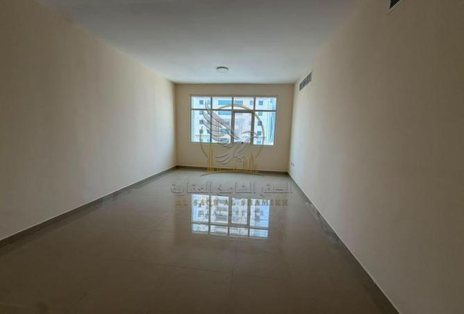 135648353 - Property Main Image