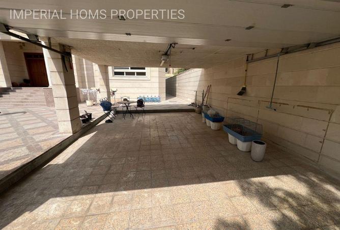 72310272 - صورة العقار 3