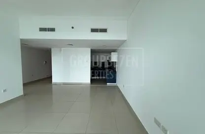Apartment - 1 Bedroom - 2 Bathrooms for rent in Ocean Heights - Dubai Marina - Dubai
