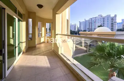 Apartment - 2 Bedrooms - 3 Bathrooms for sale in Al Sultana - Shoreline Apartments - Palm Jumeirah - Dubai