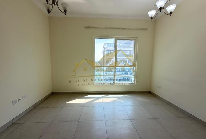 111842799 - Property Main Image