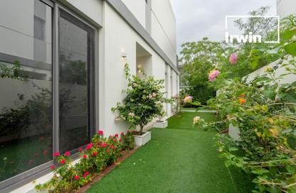 Townhouse - 4 Bedrooms - 5 Bathrooms for rent in Elan - Tilal Al Ghaf - Dubai