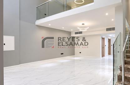 Townhouse - 1 - 2 for rent in Rukan 3 - Rukan - Dubai