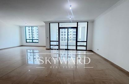 Apartment - 4 - 5 for rent in Cornich Al Khalidiya - Al Khalidiya - Abu Dhabi