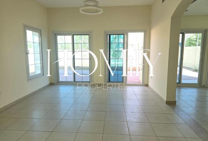 73844567 - Property Image 2