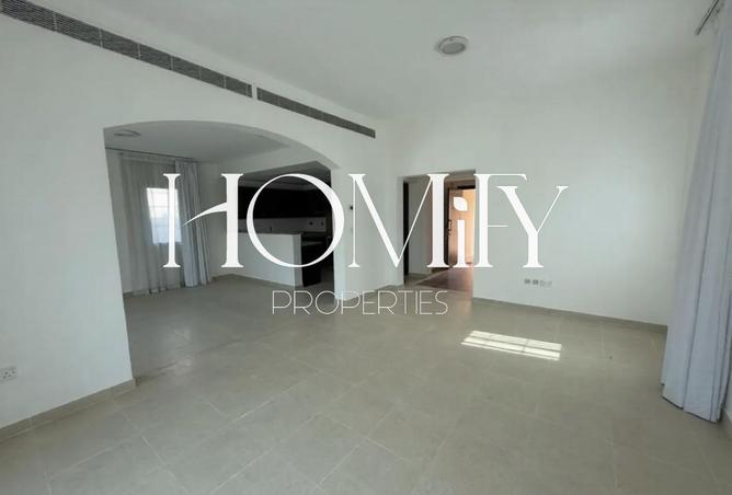 73844567 - Property Image 3