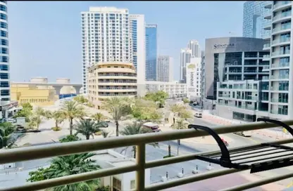 Apartment - Studio - 1 Bathroom for rent in Manchester Tower - Dubai Marina - Dubai