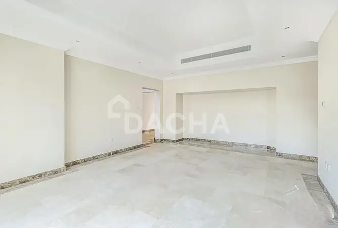 156919596 - Property Image 3