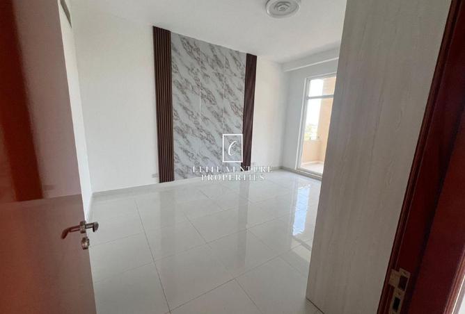 70276539 - Property Image 2