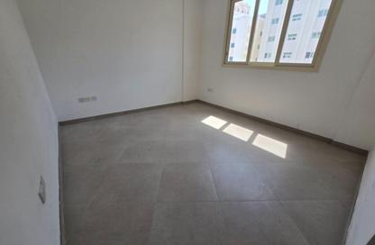 Apartment - 1 Bedroom - 1 Bathroom for rent in Al Qulaya'ah - Al Sharq - Sharjah
