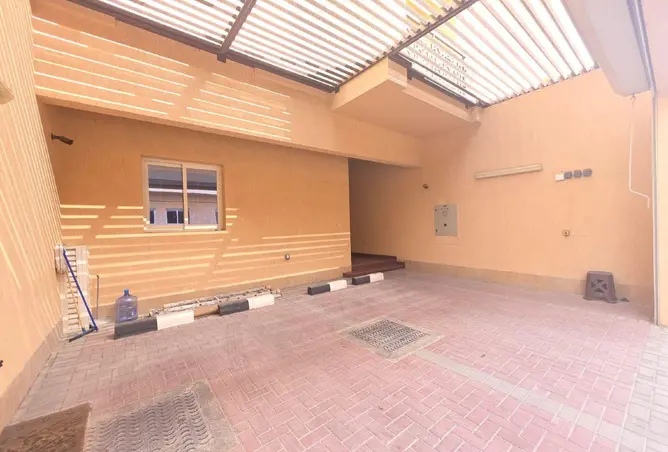 154188900 - Property Image 2