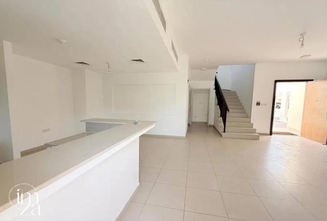 74236277 - Property Image 2