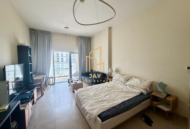 135625302 - Property Image 2