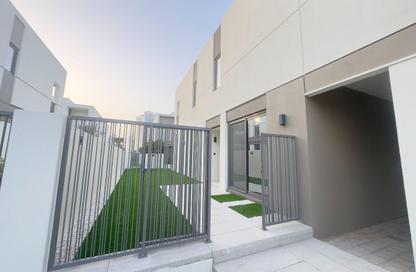 Villa - 4 - 5 for sale in Aura Gardens - Tilal Al Ghaf - Dubai