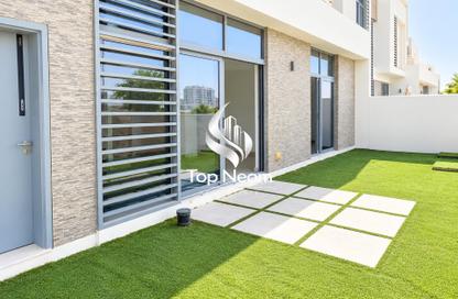 Apartment - 2 - 3 for sale in The Pulse Residence - The Pulse - Residential District - Dubai South (Dubai World Central) - Dubai Apartment - 2 - 3 for sale in The Pulse Residence - The Pulse - Residential District - Dubai South (Dubai World Central) - Dubai