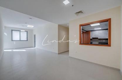 Apartment - 3 - 4 for rent in Blue Reef Building - Arjan - Dubai Apartment - 3 - 4 for rent in Blue Reef Building - Arjan - Dubai