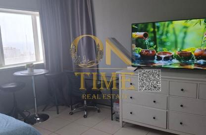 Apartment - Studio - 1 Bathroom for rent in Corniche Tower - Ajman Corniche Road - Ajman