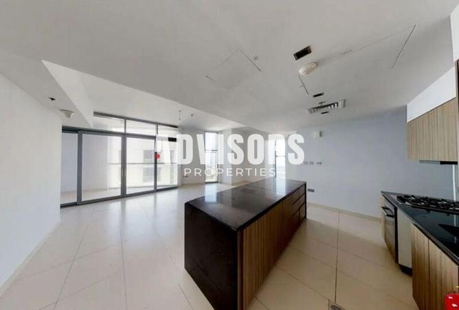 81117102 - Property Image 3