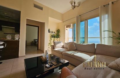 Whole Building - 7+ - 7+ for rent in Umm Al Quwain Marina Villas - Umm Al Quwain Marina - Umm Al Quwain