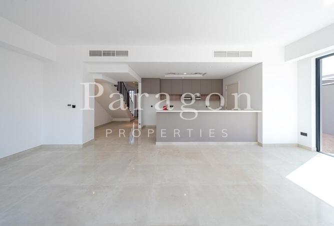 74637722 - Property Image 2