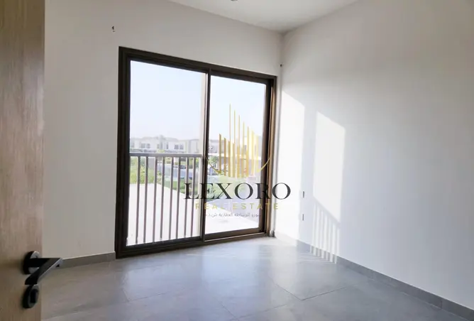 161881006 - Property Image 3