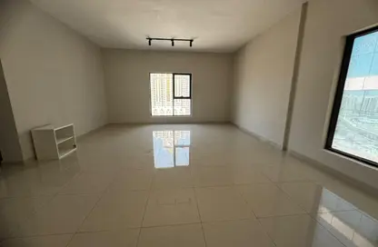 شقة - 3 غرف نوم - 3 حمامات للايجار في أبراج الراشدية - الراشدية - عجمان وسط المدينة - عجمان