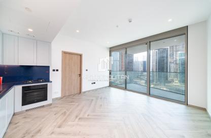 Apartment - 1 - 1 for rent in Peninsula Three - Peninsula - Business Bay - Dubai