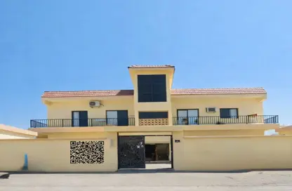 عمارة بالكامل - 8 غرف نوم - 8 حمامات للبيع في أبراج الراشدية - الراشدية - عجمان وسط المدينة - عجمان