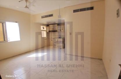 Apartment - Studio - 1 Bathroom for rent in Muwailih Building - Muwaileh - Sharjah