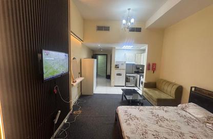 Apartment - Studio - 1 Bathroom for rent in Al Qulaya'ah - Al Sharq - Sharjah