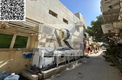 سكن عمال - استوديو - 8 حمامات للايجار في المنطقة الصناعية رقم 5 - المنطقة الصناعية بالشارقة - الشارقة
