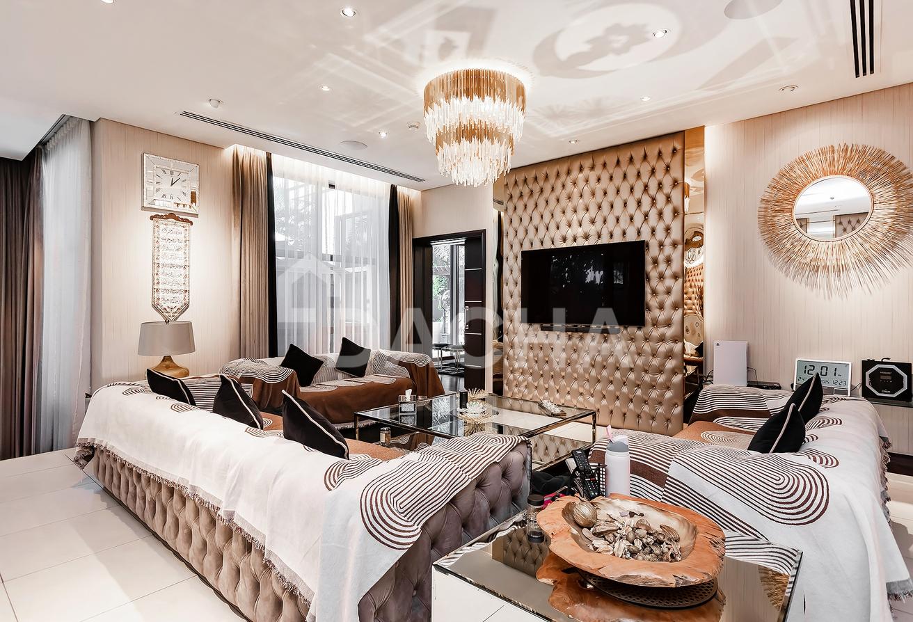 Elegant Villa | Lake Views | Exclusive Community photo 11