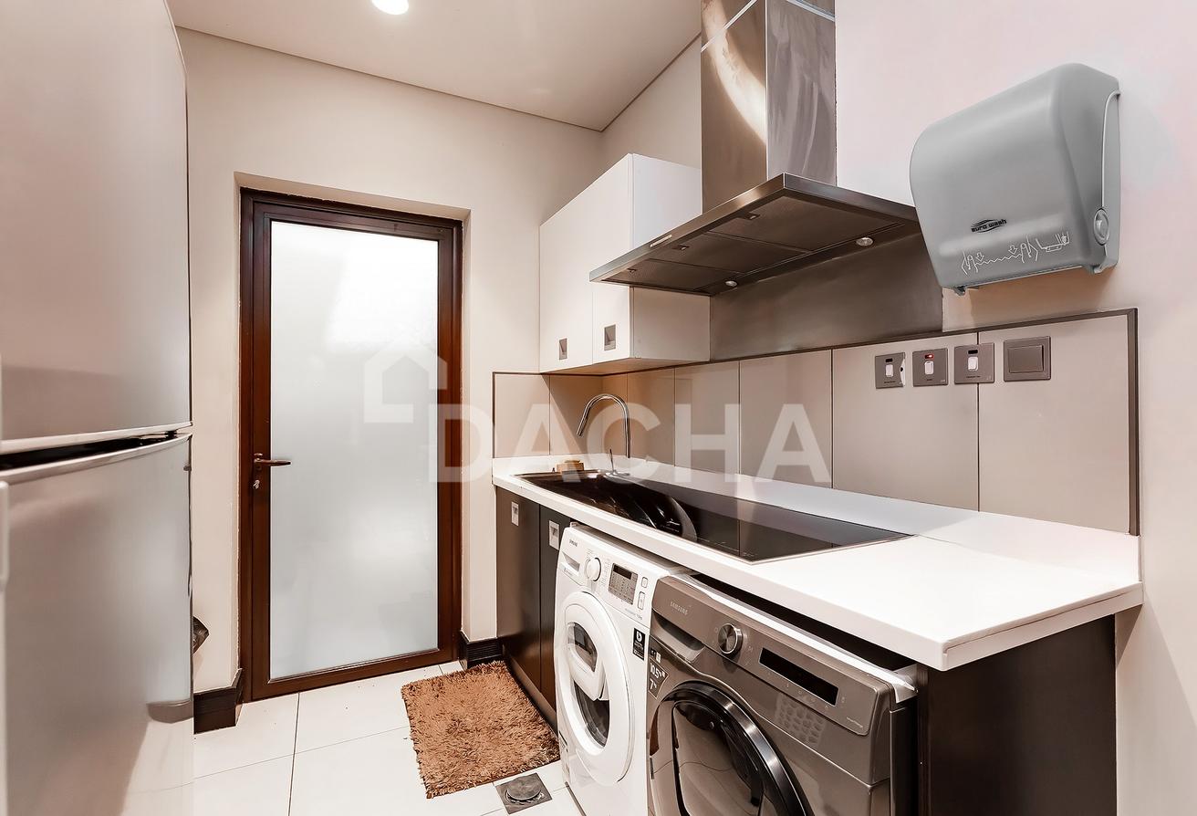 Elegant Villa | Lake Views | Exclusive Community photo 16