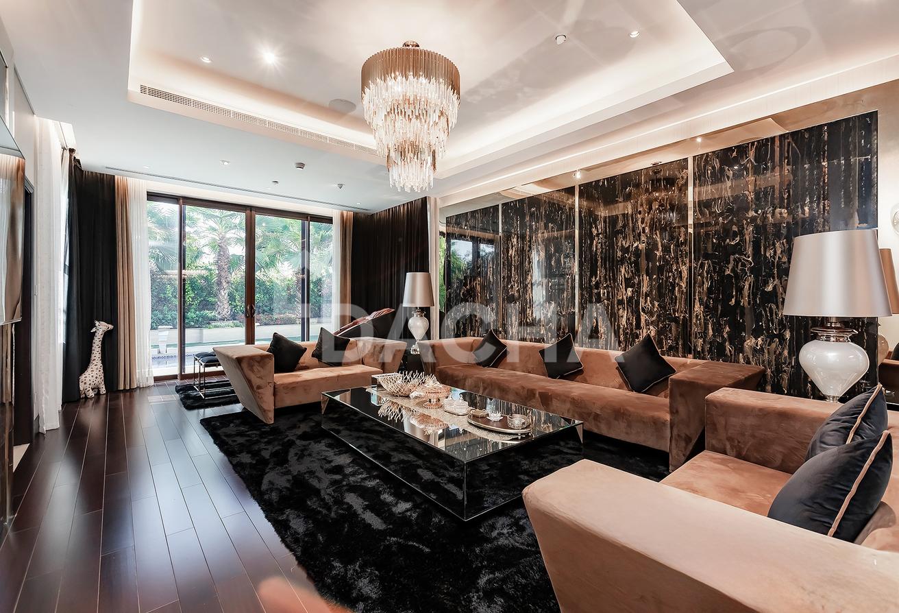 Elegant Villa | Lake Views | Exclusive Community photo 7