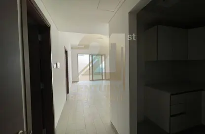 Apartment - 1 Bedroom - 2 Bathrooms for rent in Easy 19 - International City Phase 2 - Al Warsan 4 - Al Warsan - Dubai