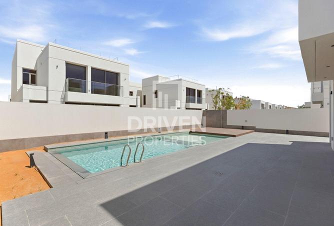 92707058 - Property Image 2