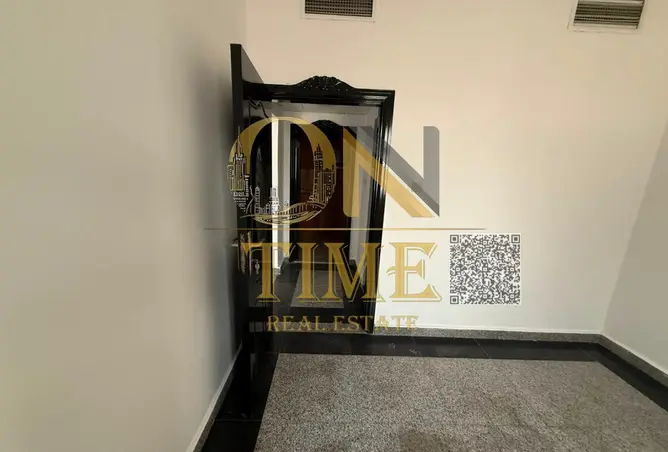 141465760 - Property Image 2
