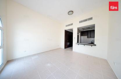 Apartment - Studio - 1 for rent in Building 171 - Contemporary Cluster - Discovery Gardens - Dubai