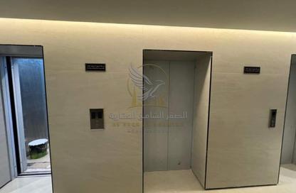 Apartment - 2 Bedrooms - 2 Bathrooms for rent in Gulfa Towers - Al Rashidiya 1 - Al Rashidiya - Ajman