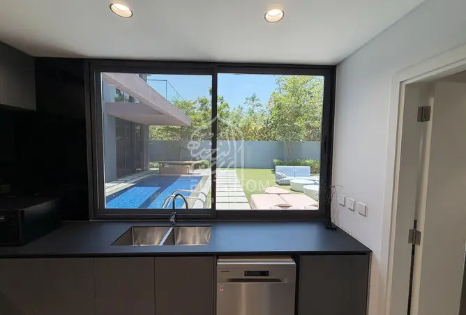 147771435 - Property Image 2