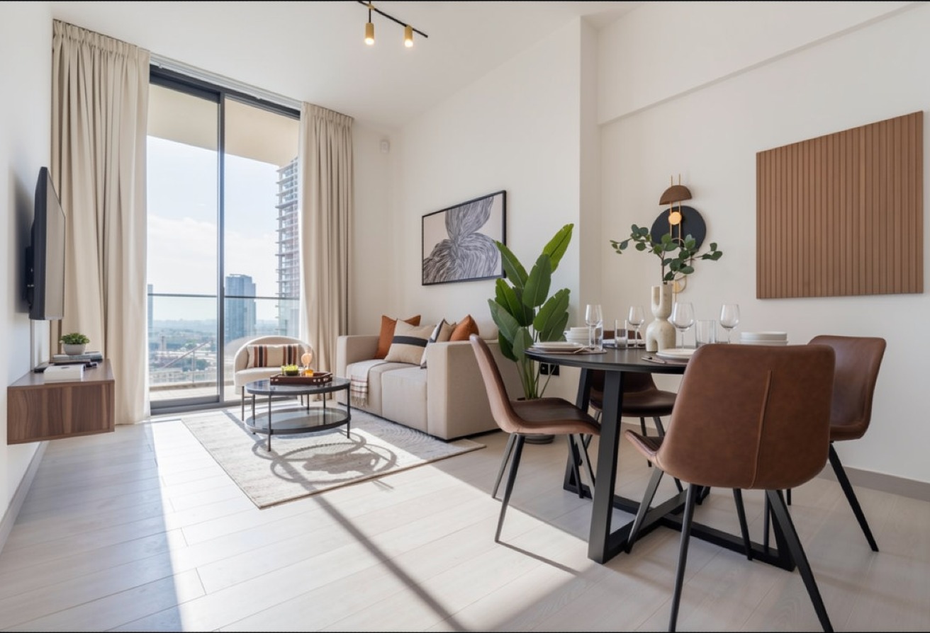 ELEGANT | SPACIOUS | MULTIPLE CHEQUES gallery image
