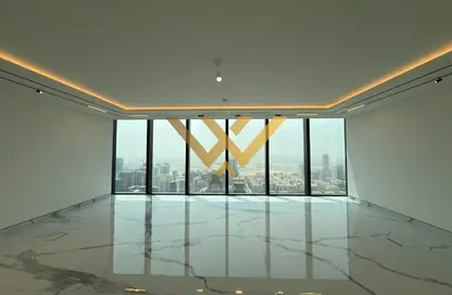 Penthouse - 4 Bedrooms - 5 Bathrooms for rent in The S Tower - Dubai Internet City - Dubai