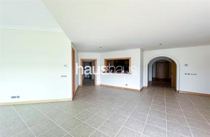 Apartment - 3 - 4 for rent in Al Khudrawi - Shoreline Apartments - Palm Jumeirah - Dubai
