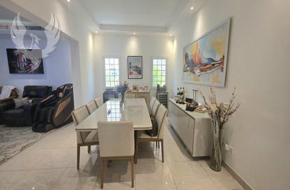Villa - 4 Bedrooms - 4 Bathrooms for rent in Meadows 7 - Meadows - Dubai