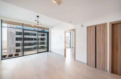 Apartment - 1 Bedroom - 2 Bathrooms for sale in Marina Living - Dubai Marina - Dubai