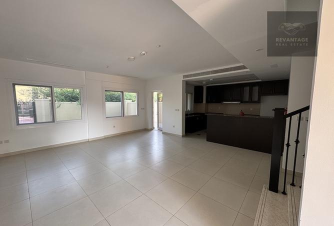 136992641 - Property Image 3