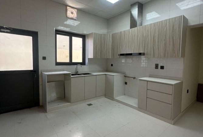 55744807 - Property Image 2