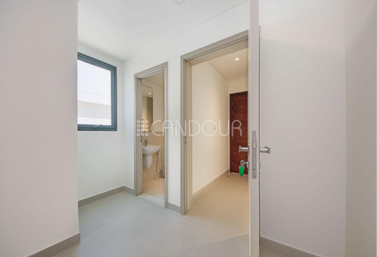 Brand New|Golf Course View| 4BR + Maid | 4 Cheques photo 18