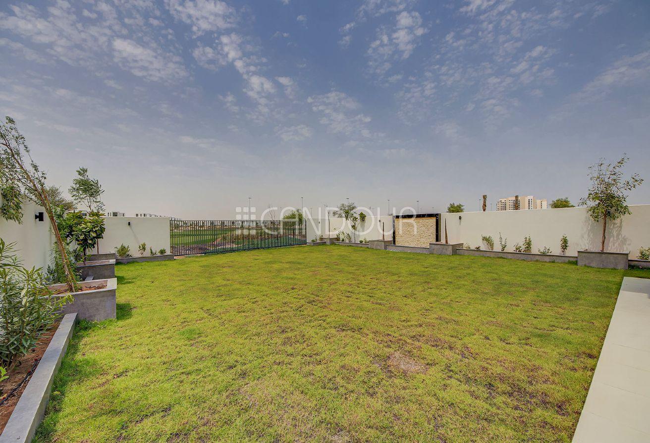 Brand New|Golf Course View| 4BR + Maid | 4 Cheques photo 25