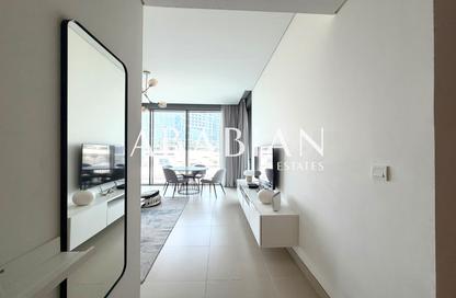 Apartment - 1 - 1 for rent in 5242 Tower 2 - 5242 - Dubai Marina - Dubai